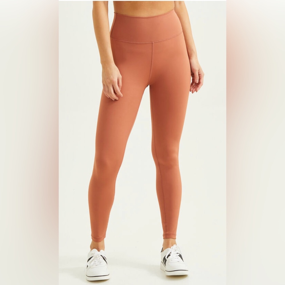 Altar’d state Vital Leggings